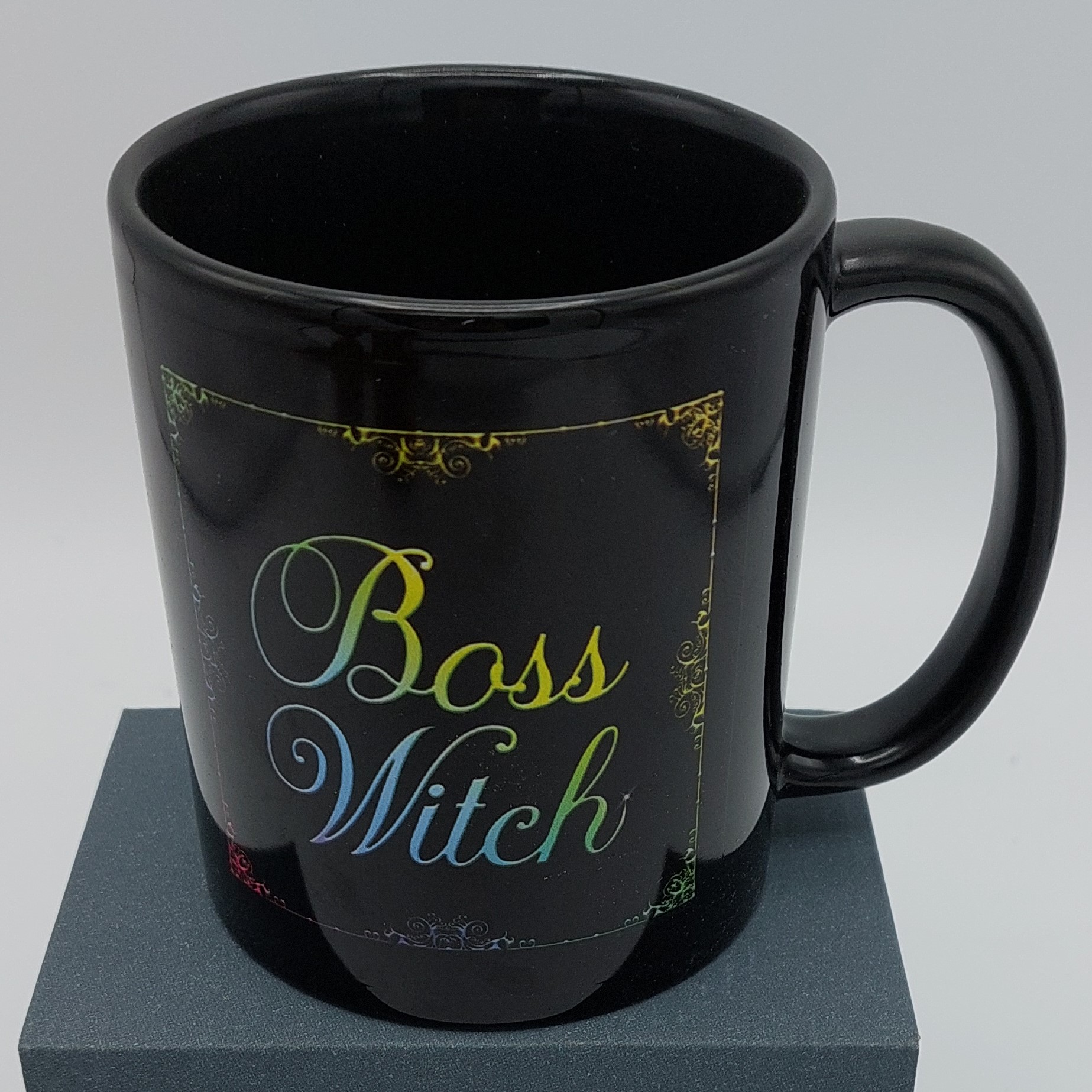 Mok, 'Boss witch'