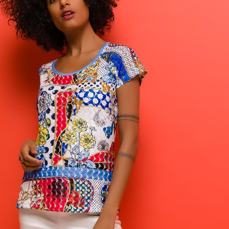 top wit multicolor met kant