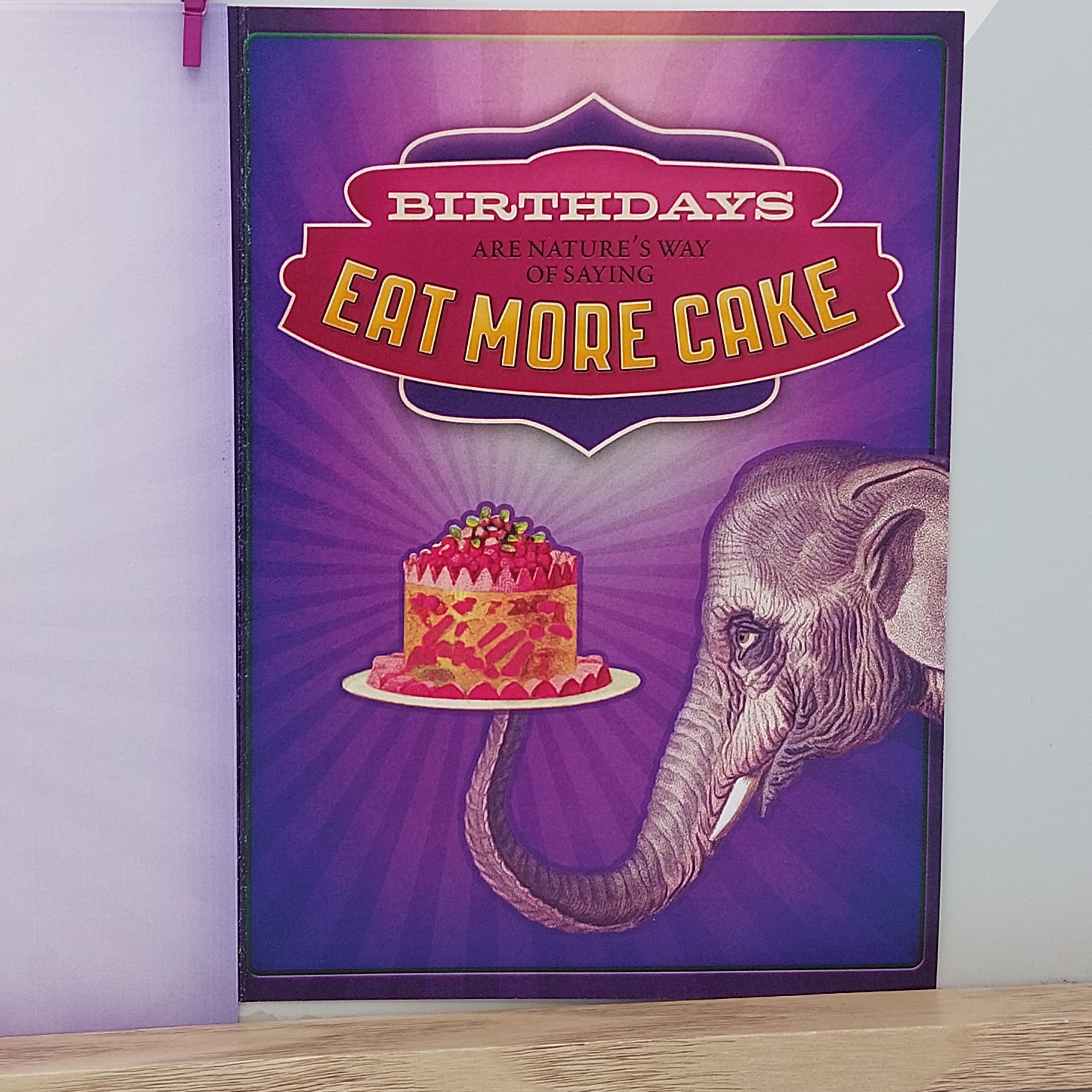 Wenskaart, 'Eat more cake'