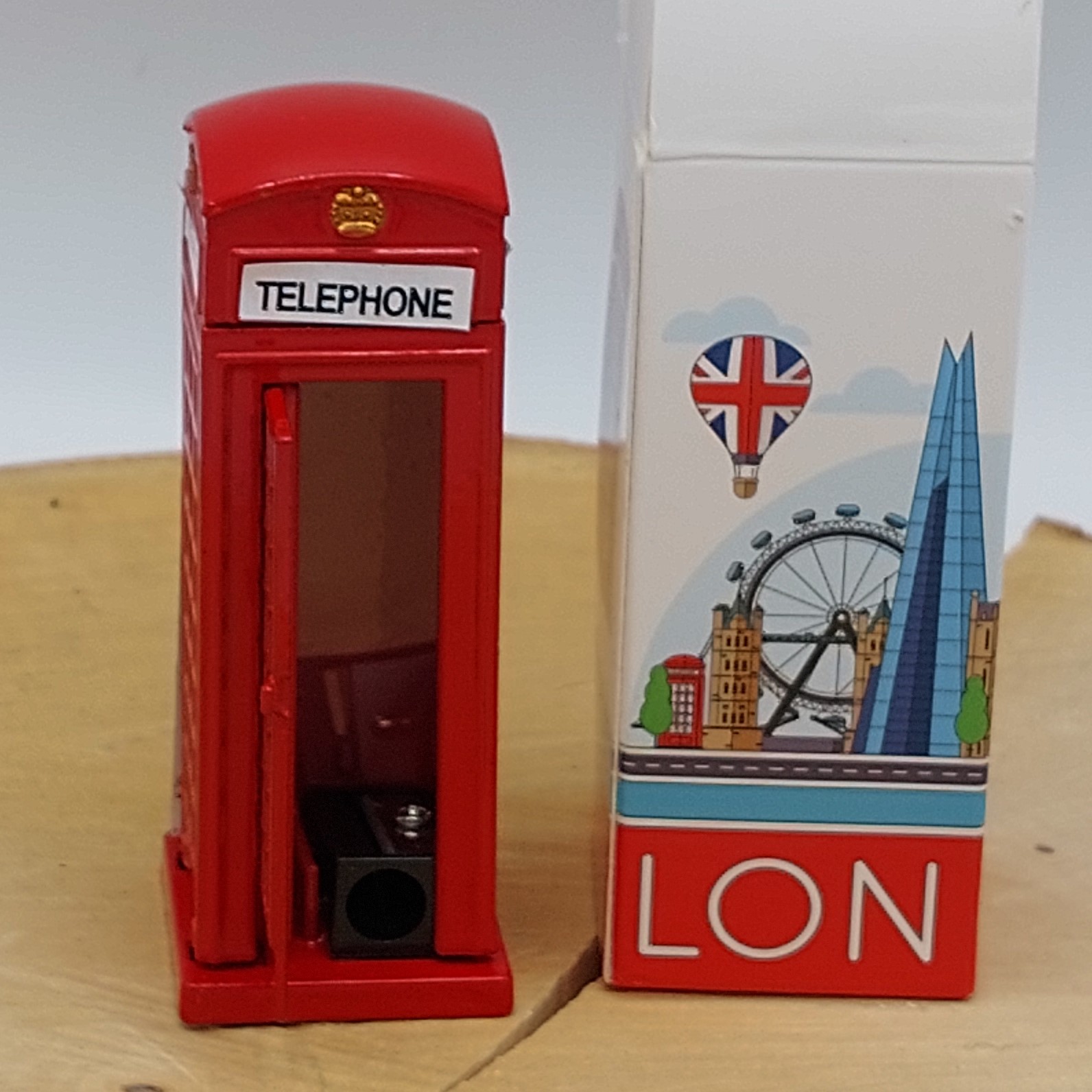 Potloodslijper, 'London telephone booth'